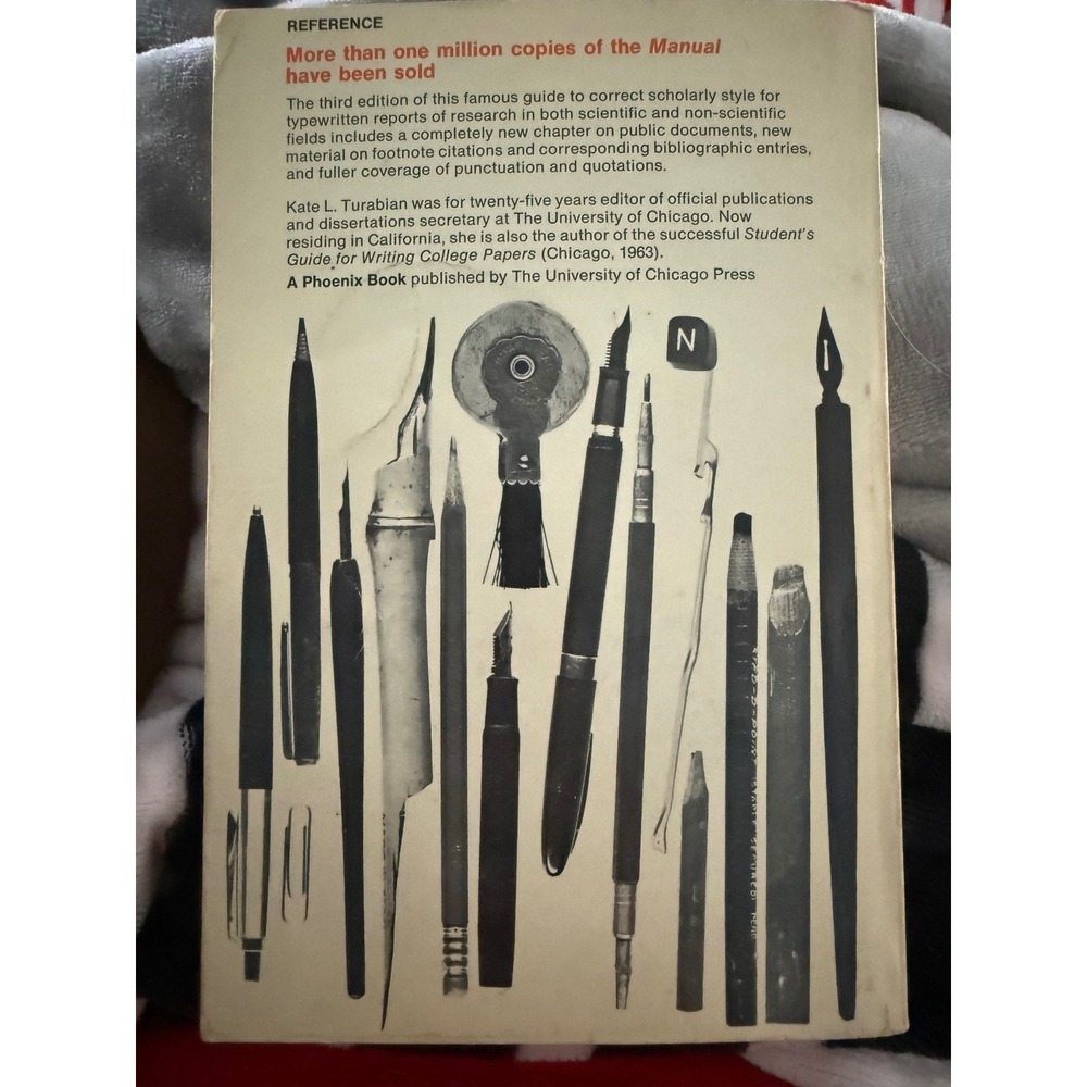 A Manual for Writers Kate L Turabian Third Edition Revised 1969 Vintage Book - Picture 4 of 4